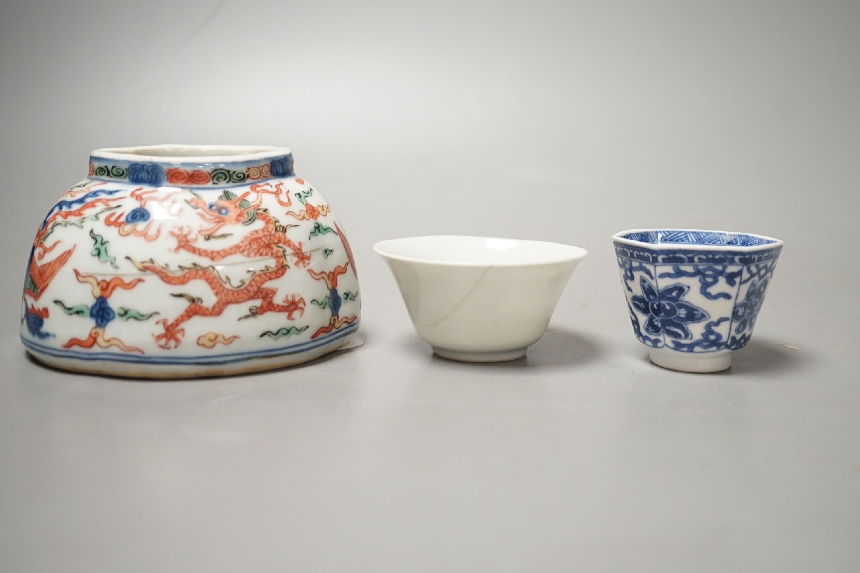 Chinese blue and white tea bowl, another chinese tea bowl and a similar brush washer